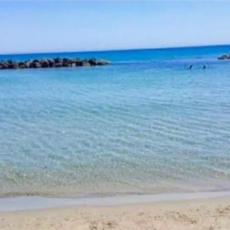 Daire La Via Del Mare Vacanze *